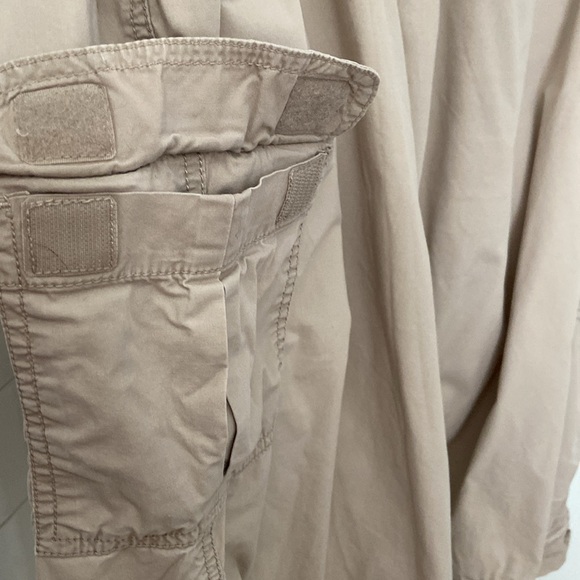 24W Lane Bryant Cropped Cargo Pants - Picture 4 of 15